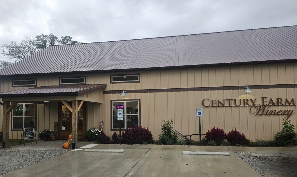 Century Farm Winery, tasting room, sign, Jackson, TN, hesgonegrapes.com