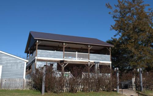 1619 WIne Pavillion 2