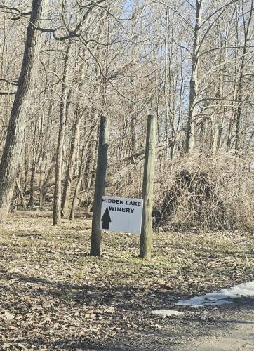 Hidden Lake This Way